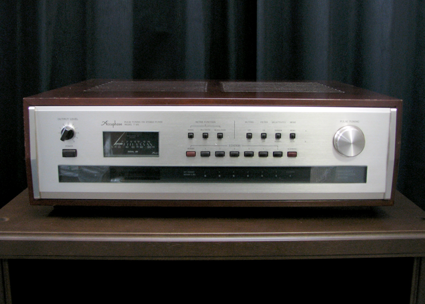 Accuphase T-105 FMチューナー - 中古オーディオの販売や買取なら