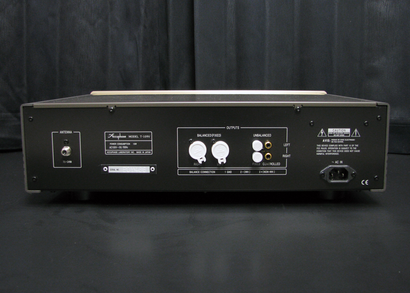 Accuphase ե T-109V FM塼ʡ3