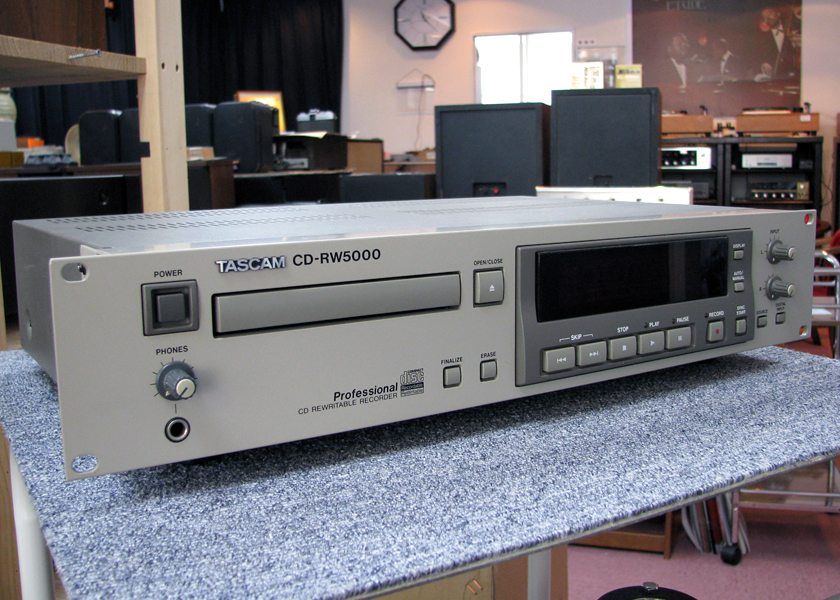 TASCAM CD-RW5000 - 中古オーディオの販売や買取ならジャストフレンズ