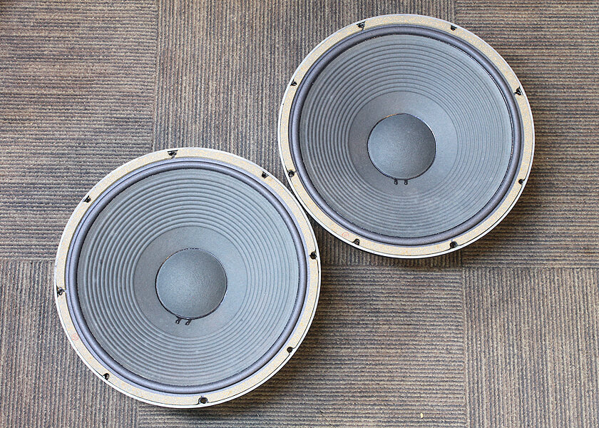 JBL LE15A 8 38cm 
