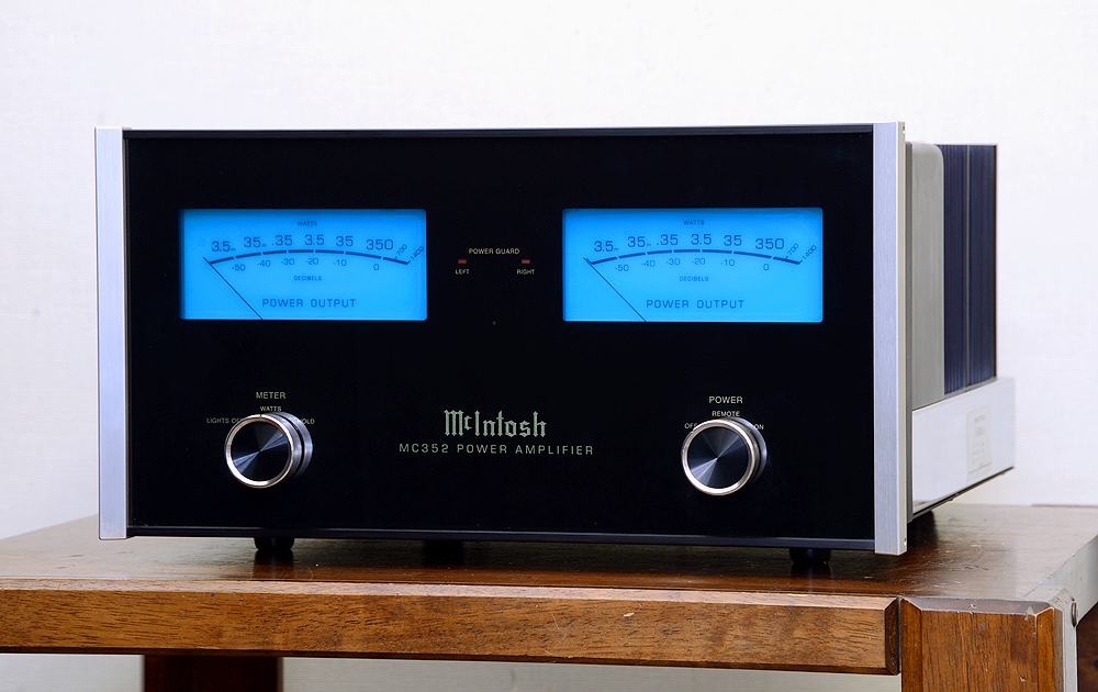 McIntosh マッキントッシュ MC352 パワーアンプ エレクトリ正規品 - 中古オーディオの販売や買取ならジャストフレンズ