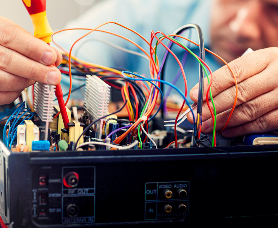 遺品で譲り受けたオーディオを大切に使うならオーバーホールは必須です。