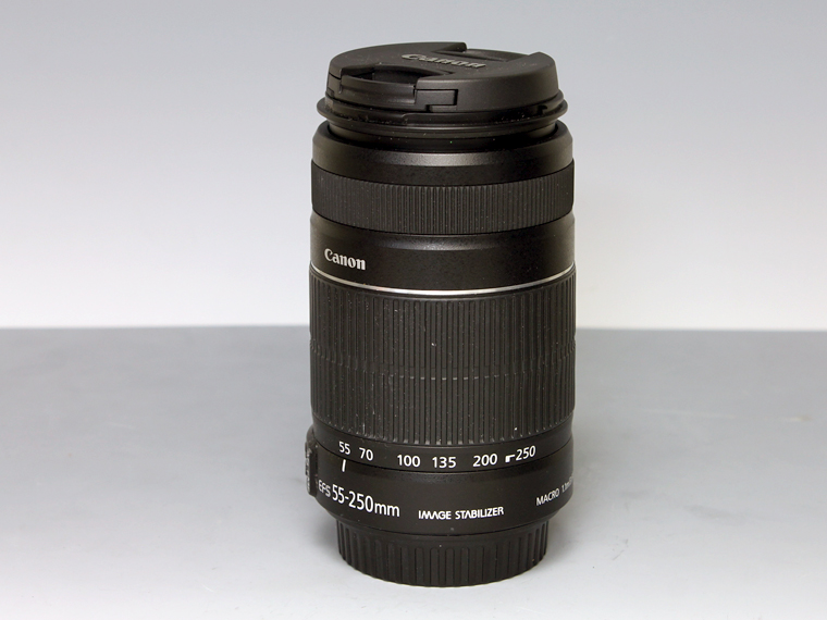 CANON EF-S 55-250mm 4-5.6 IS 