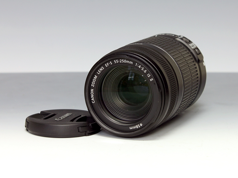 CANON EF-S 55-250mm 4-5.6 IS  2
