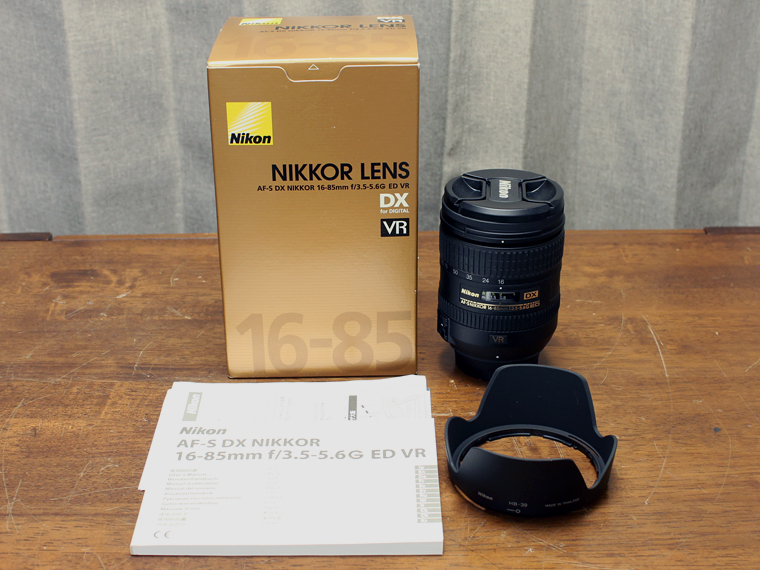 Nikon  AF-S NIKKOR 16-85mm f/3.5-5.6G ED VR4