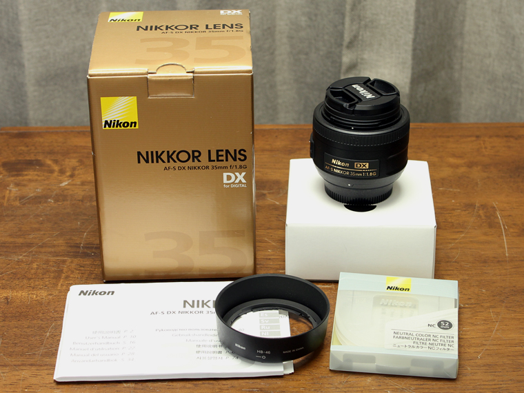 <!---->Nikon  AF-S DX NIKKOR 35mm f/1.8G 4