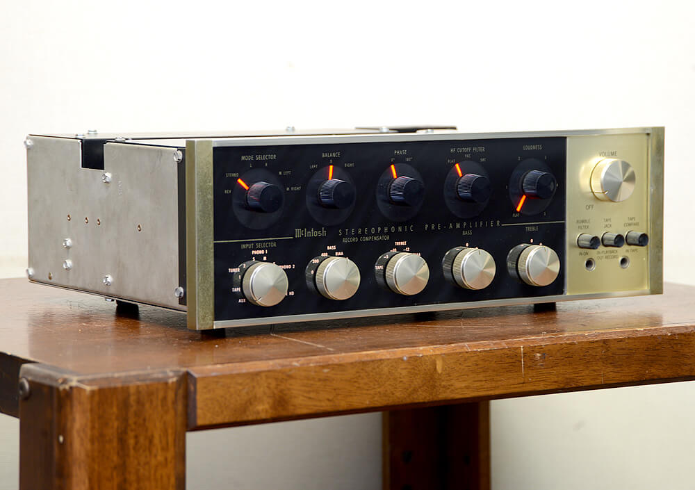 McIntosh C20 真空管プリアンプ2枚目