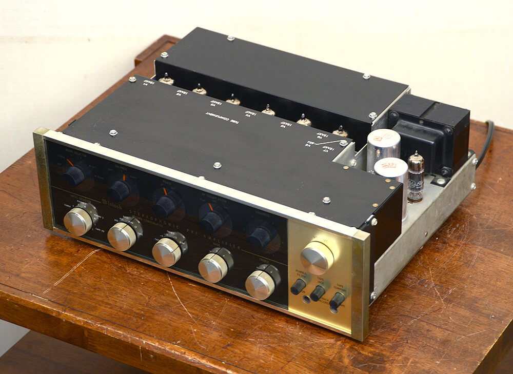 McIntosh C20 真空管プリアンプ4枚目