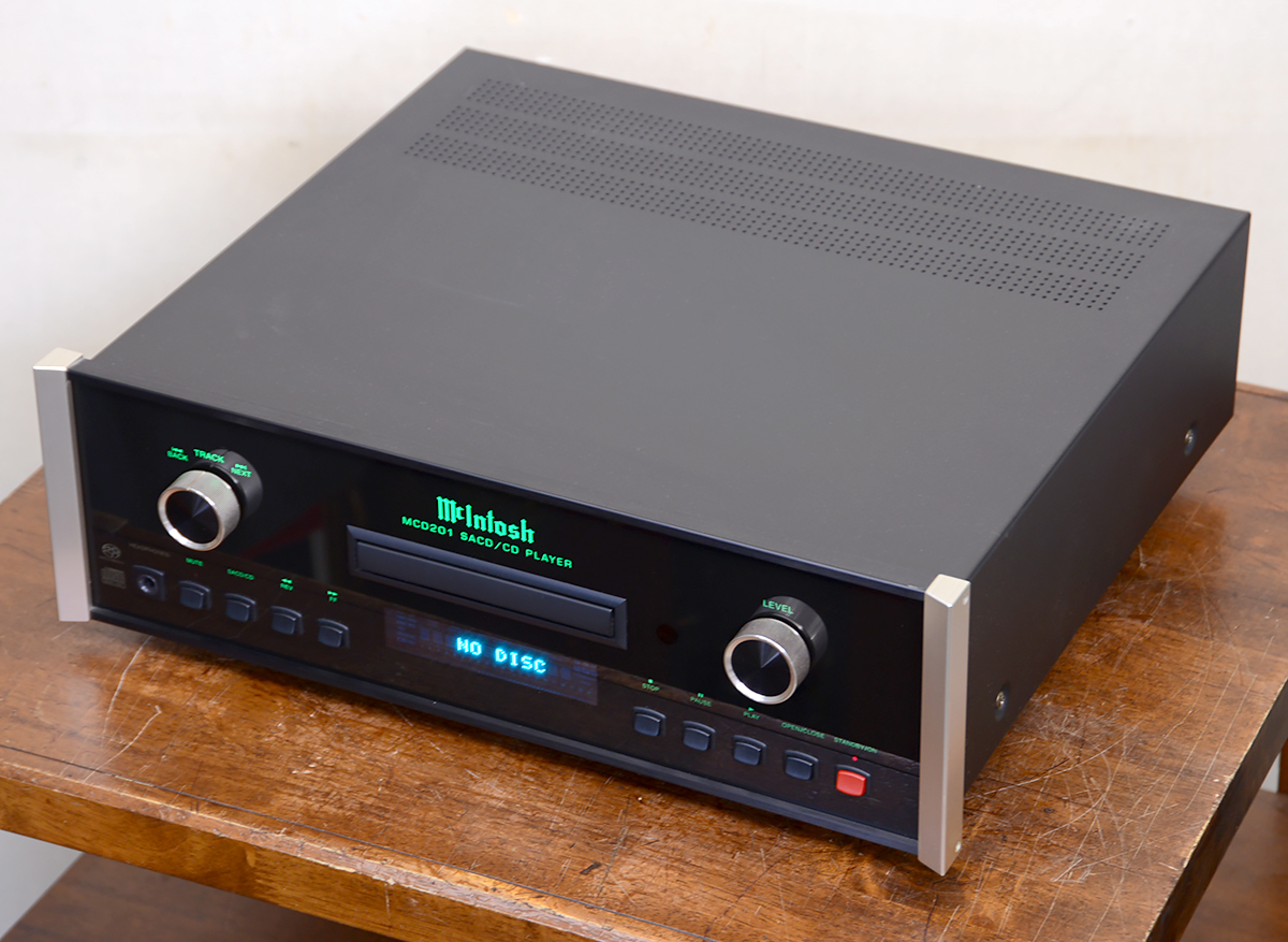 McIntosh MCD201 SACDプレーヤー