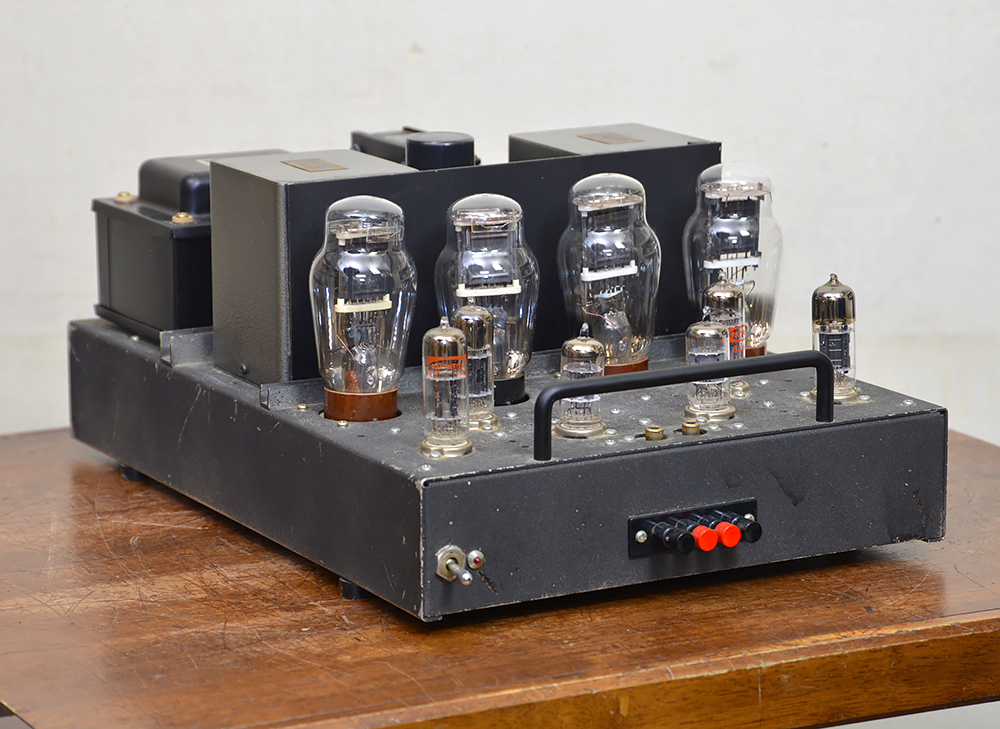 中古】 ROTEL パワーアンプ RB-1582MKII