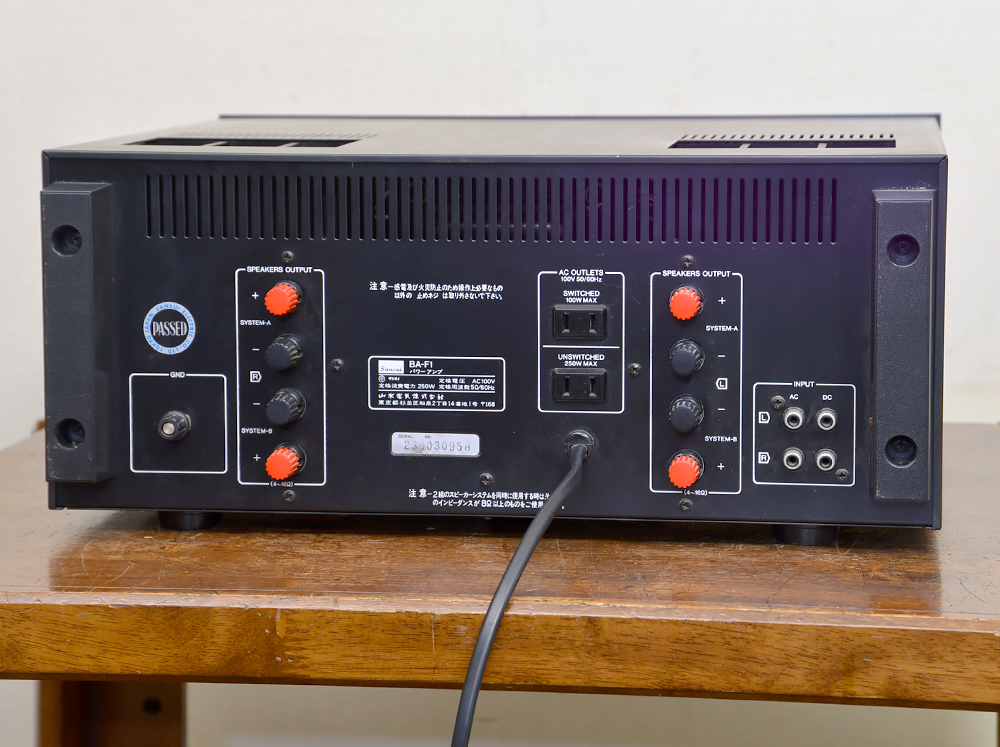 SANSUI（サンスイ）パワーアンプ　BA-F1　ジャンク 希少品 パワーアンプ SANSUI サンスイ 山水 BA-F1 通電確認済