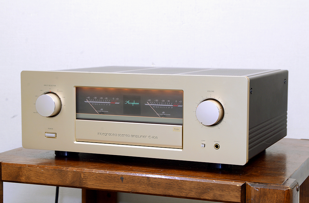 Accuphase アキュフェーズ E-406 プリメインアンプ