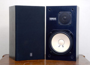 YAMAHA NS-10M